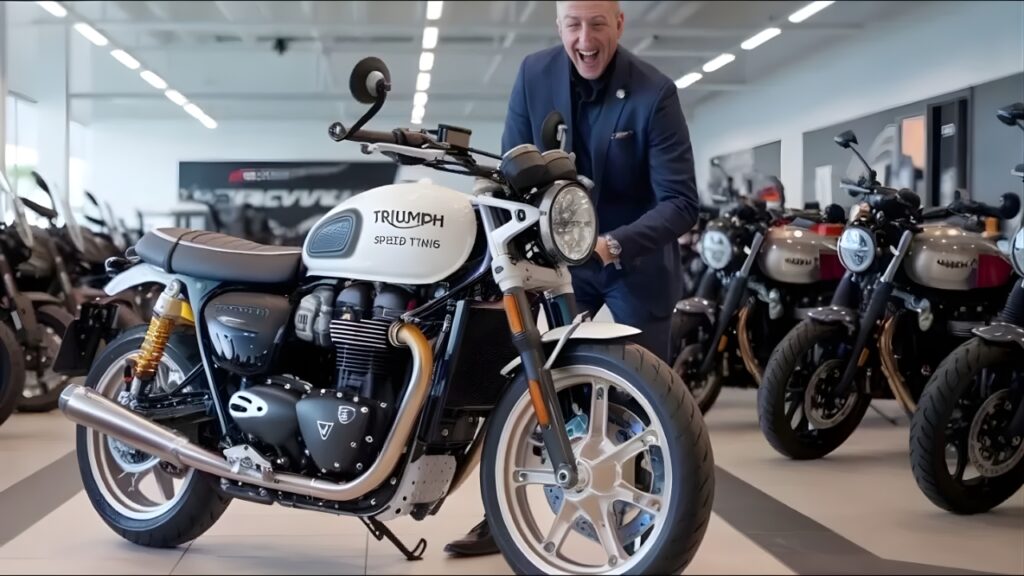 2025 Triumph Scrambler 900 Unveiled – The Perfect Fusion of Classic British Style, Rugged Adventure DNA, and Modern Performance