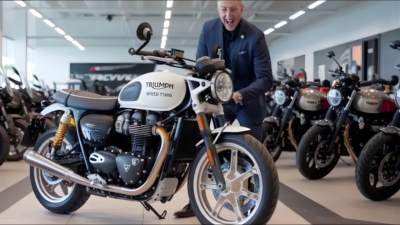 2025 Triumph Scrambler 900 Unveiled – The Perfect Fusion of Classic British Style, Rugged Adventure DNA, and Modern Performance